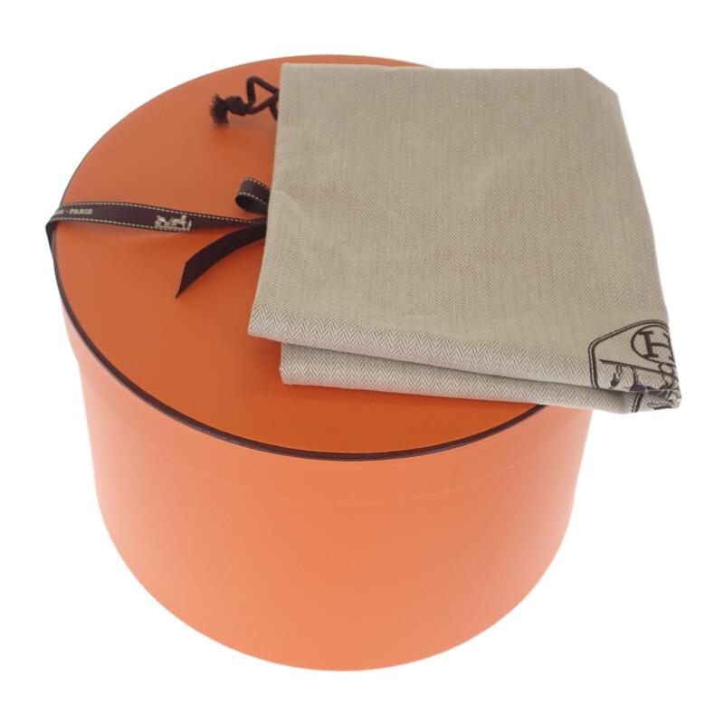 HERMES  H232032N_I258 58  Cap Navy Cashmere/silk Mens