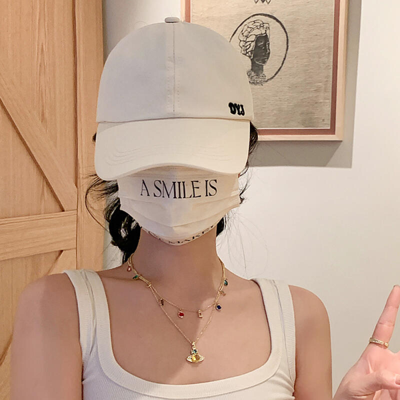 (1+1) Langview Cap Baseball Cap that makes your face look smaller white