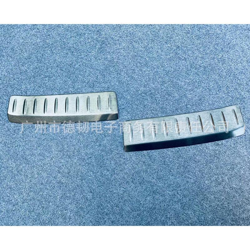 Toyota 2020 Harrier Highlander Black Titanium Rear Bumper & Trunk Protector Venza