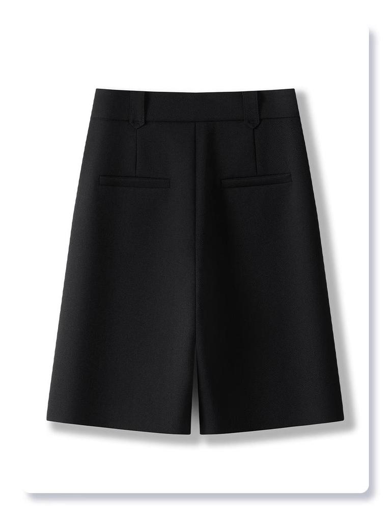 2025 Spring/Summer Women's High-Waist Red A-Line Slimming Wide-Leg Shorts