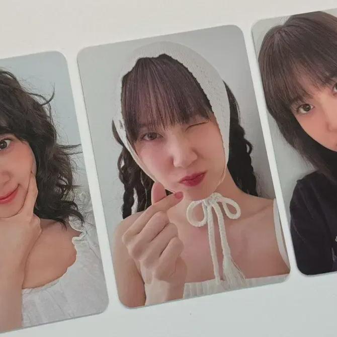 

Park Eunbin 2025 Season s Greetings Pre-order Photocard Set