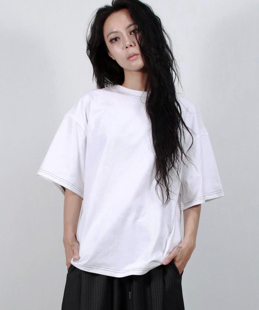 Deumakeu Outstitch Boxy Short Sleeve Tee - White