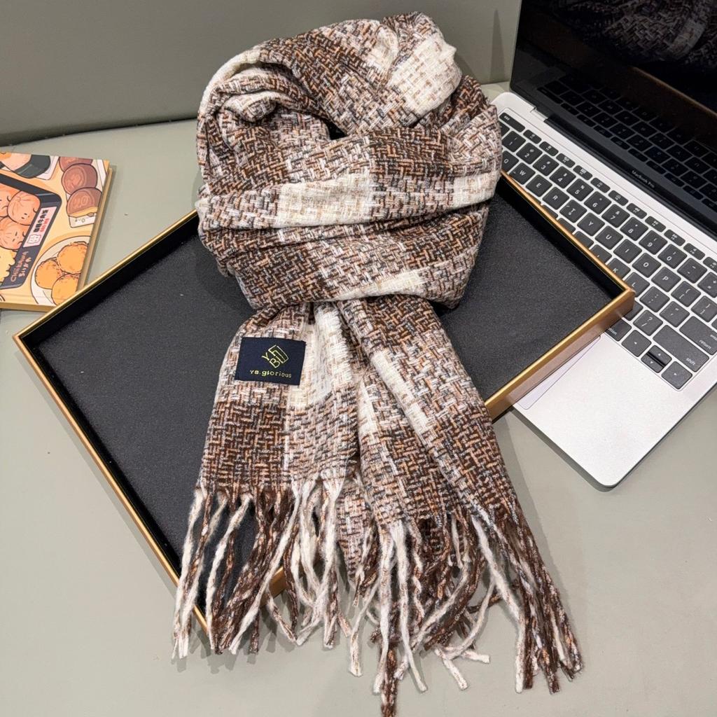 Korean Atmosphere Winter Scarf Women's New Contrasting Colors Sweet Plaid Versatile Neck Protector Thickened Cold-proof Shawl Scarf