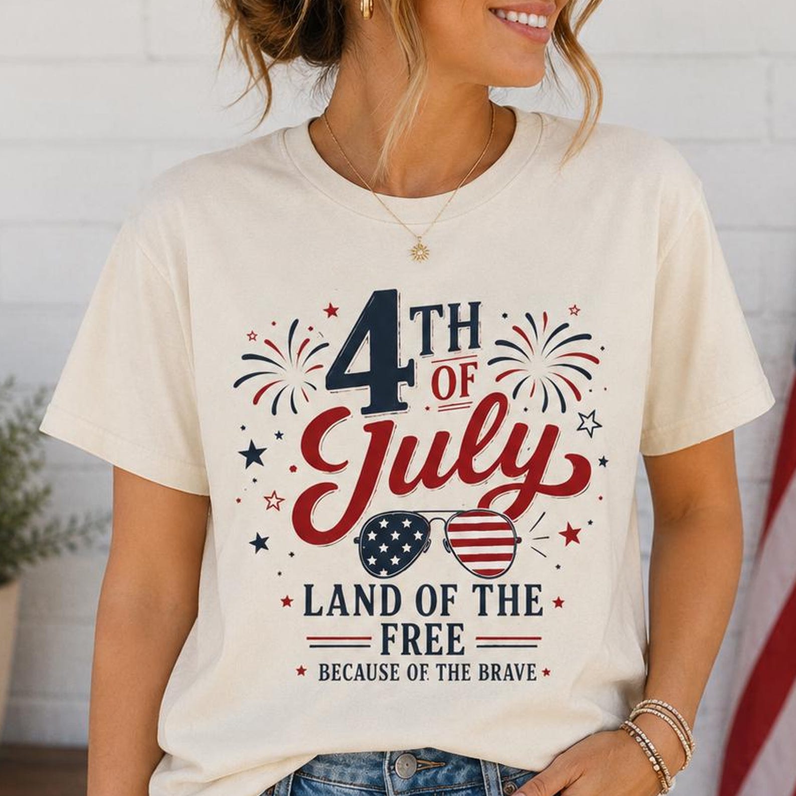 4th of July Land of the Free Patriotic Graphic Tee 4XL