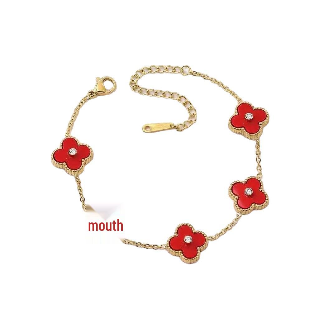 High-End Titanium Steel Four-Leaf Clover Bracelet - Fashionable, Fade-Resistant Floral Design