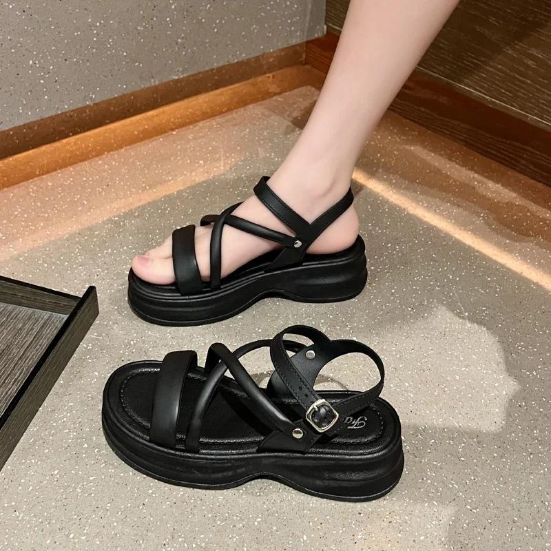 Casual Thi Sandals for Women Beachwear Summer Versatile Faionable Flat Heel PVC Material round Toe