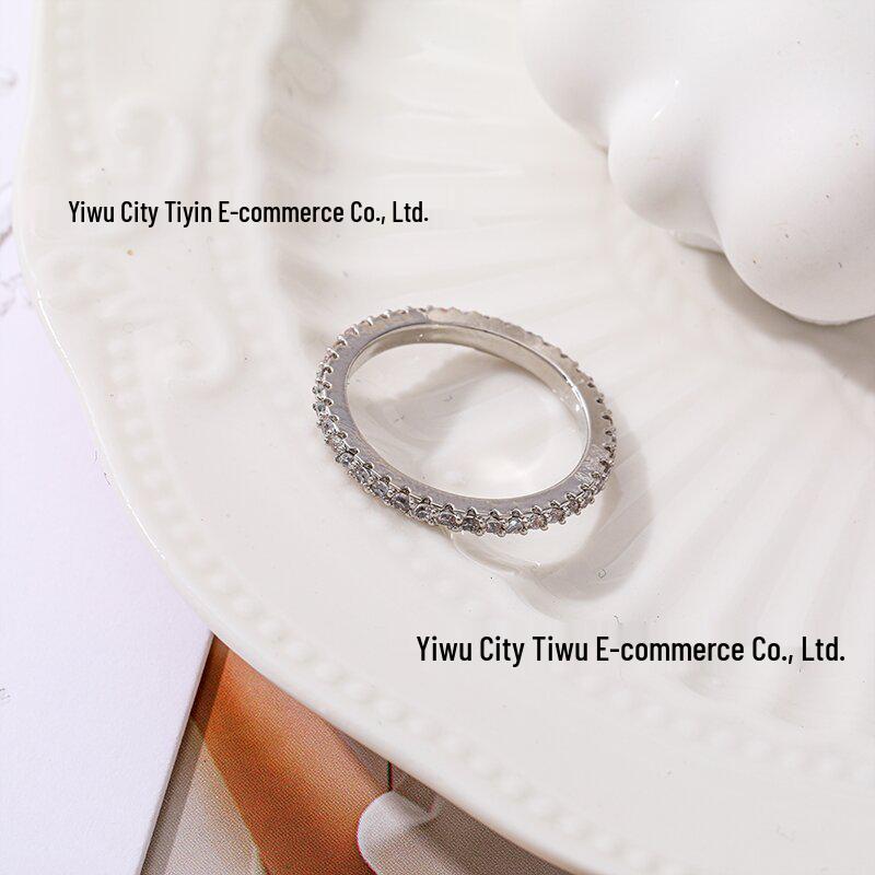 Zirconia Inlaid Rose Gold Copper Ring for Women – Best-Selling Pinky Jewelry Size 6