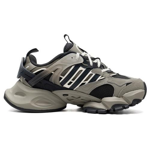 adidas XLG RUNNER DELUXE Grigio Leggero JR8078 Unisex