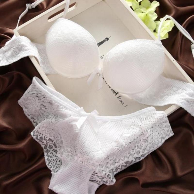 Lace Comfortable Ladies With Steel Ring Gathered Bra Briefs Underwear Set