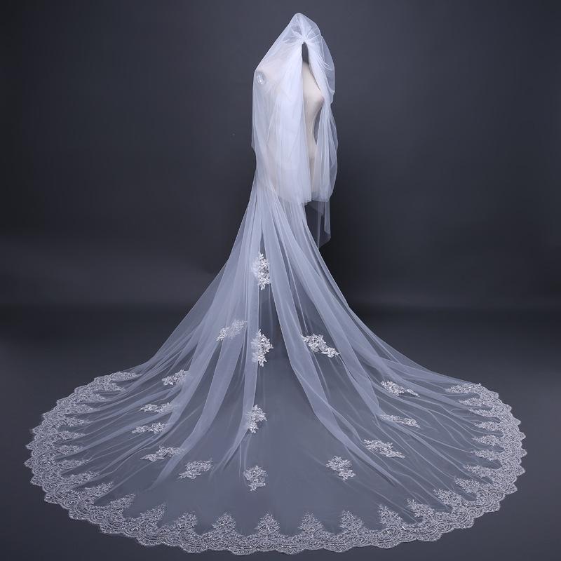 Trailing European Vintage Lace Bridal Veil Wedding Headpiece