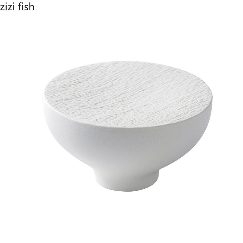 Assiette Céramique Noire et Blanche à Motif Pierre à Haut Pied Assiette à Snack Assiette à Dessert Assiettes à Sushi Vaisselle Créative de Restaurant