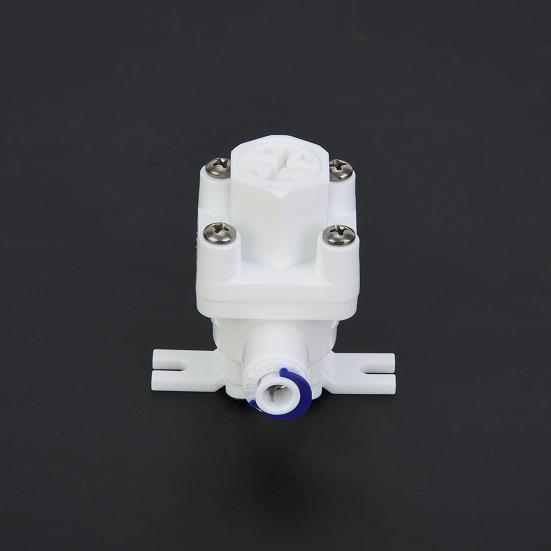 1/4 Inch Pressure Reducing Valve Compact Eco-friendly Food Grade PP Water Tube Pressure Regulator for Pipeline Machine