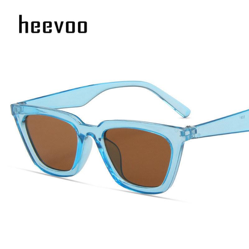 

Stylish Cat Eye Sun Glasses For Ladies Vintage Classic Eye Glasses For Gents Trending Sun Glasses Shades anti-ultraviolet UV400 with bag and cloth