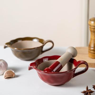 Vaisselle de table – Assiettes et plats de service