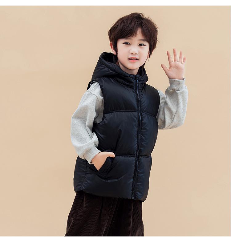 Kids' Hooded Thickened Vest - Warm Sleeveless Outerwear for Boys & Girls, Autumn/Winter Parent-Child Outfit.