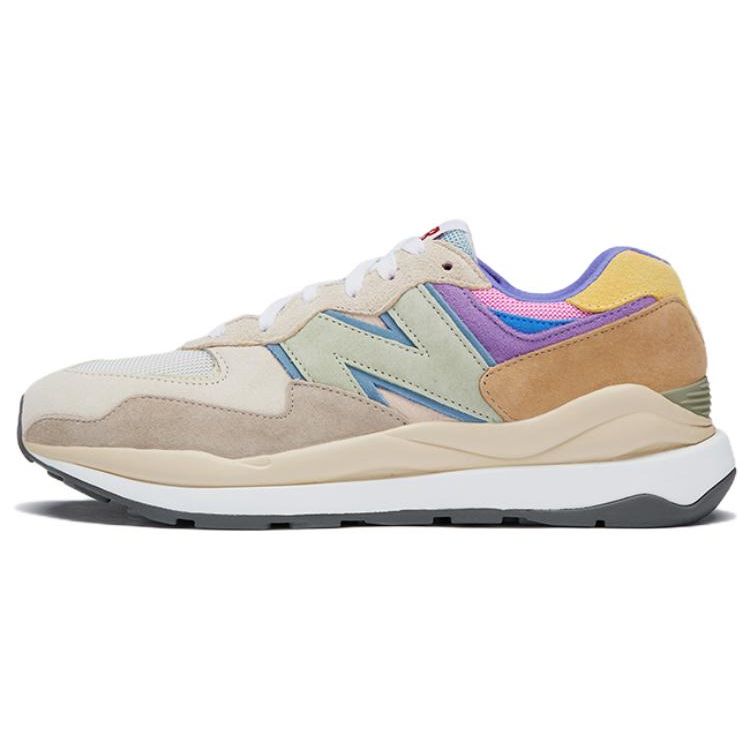 

Кроссовки унисекс New Balance 57/40 Calm Taupe Vibrant Apricot Серые M5740SSP 36