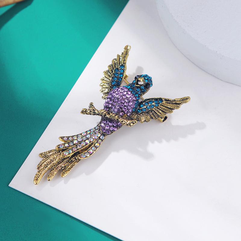 1pc Exquisite Brooches For Women Clothing Coat Accessries Gifts Pins Fashion Luxury Full Crystal Animal Hummingbird Brooches