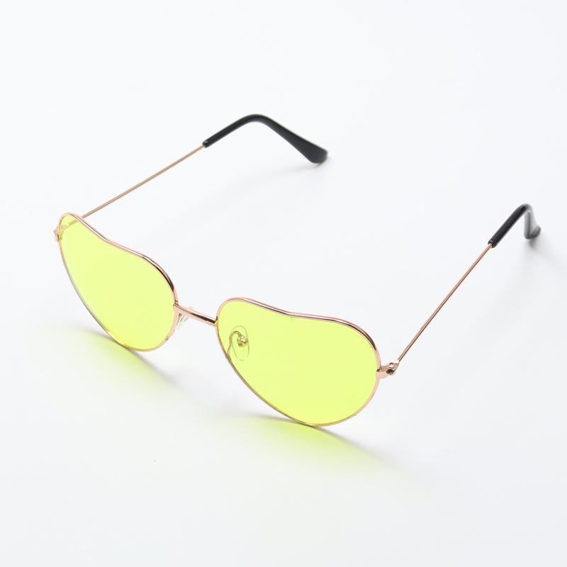 Korean Style Retro Peach Heart Sunglasses with Ocean Lens - Unisex Fashionable Heart-Shaped Eyewear