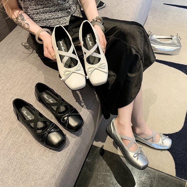 Fashionable and Comfortable Shoes Women Summer Outside Wear Bow Mary Jane Shoes Flat Bottom Square Head Single Shoes