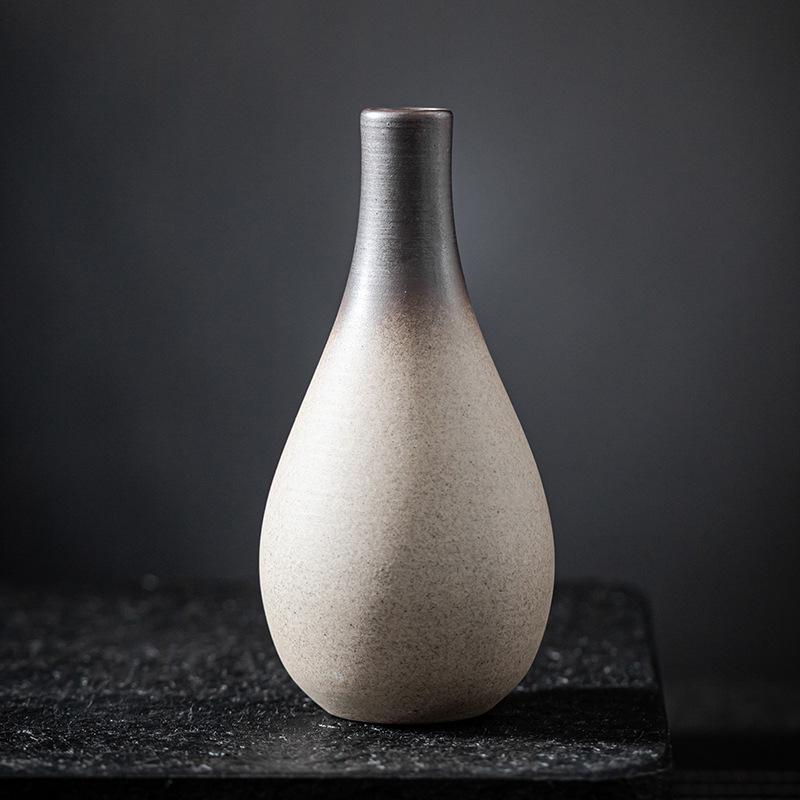 Retro Japanische Handgefertigte Minimalistische Keramik-Blumenvase - Kleines Hydroponisches Teegeschirr-Ornament