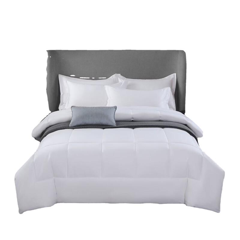 

Lilang Hotel Winter Quilt