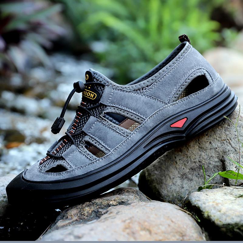 Fashion Classic Sandals Quick Dry Wading Aqua Shoes Men Soft Sole Summer Flats New Slippers Breathable Beach Shoes Outdoor Casual Shoes