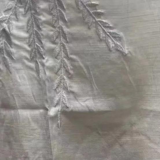 

Маленькая рубашка с вышивкой, женская летняя большая свободная литературно-художественная винтажная футболка с круглым вырезом и коротким рукавом 3XL белый