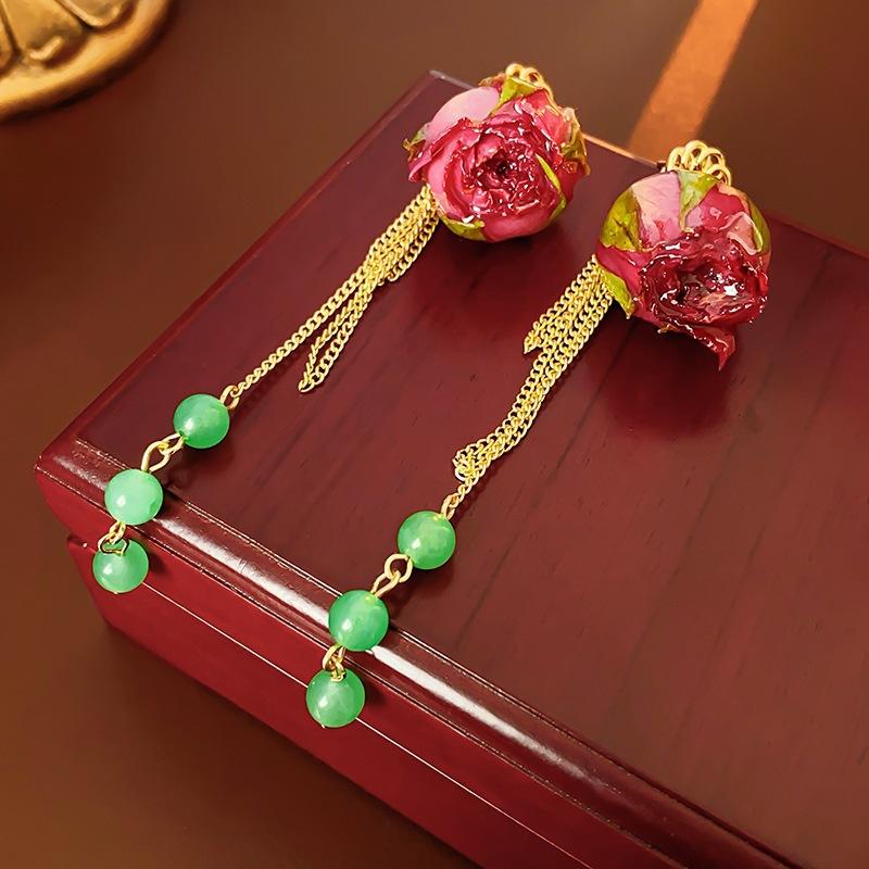 Ankola red oil dripping love earrings new Hong Kong style retro ear buckles autumn and winter earrings autumn and winter