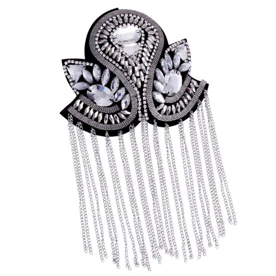 Epaulette Dekorativ Handgefertigt Strass Punk Stil Retro Mode Quaste Kette Schulterklappe Abzeichen für Kleiderdeko