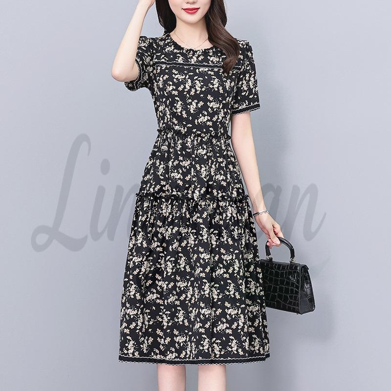 

Chic Floral Midi Slimming Plus Size Dress for Young Mothers and Curvy Women 5XL чорний