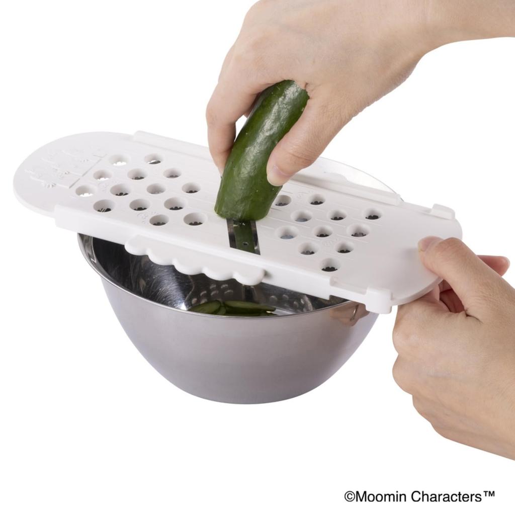 KAI Corporation Slicer Moomin Made in Dishwasher Easy to for Grating DH7405 Grater, Design, Japan, Safe, Clean, Radishes, White,