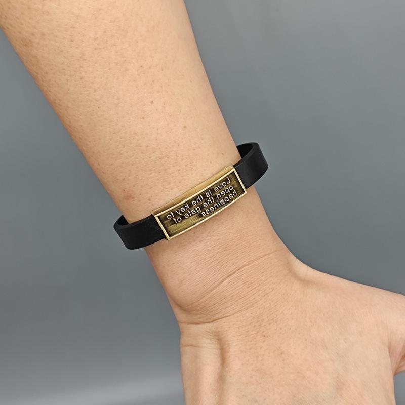 Винтажный мужской браслет из коровьей кожи: Дизайн одежды «Любовь — это ключ» с застежкой.