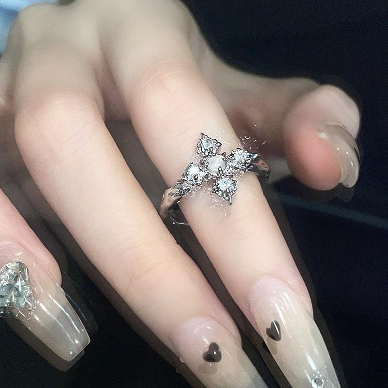 Starlight Cold Wind High-End Niche Design French Personalized Stacking Set Star Opening Ring