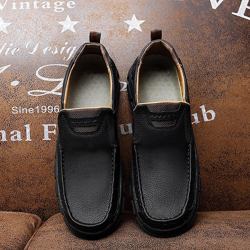Men Casual Shoes Loafers Sneakers 2022 Newest Fashion Handmade Leisure Walk Outdoor Shoes Man Moccasins Flat Slip On Men'S Shoes