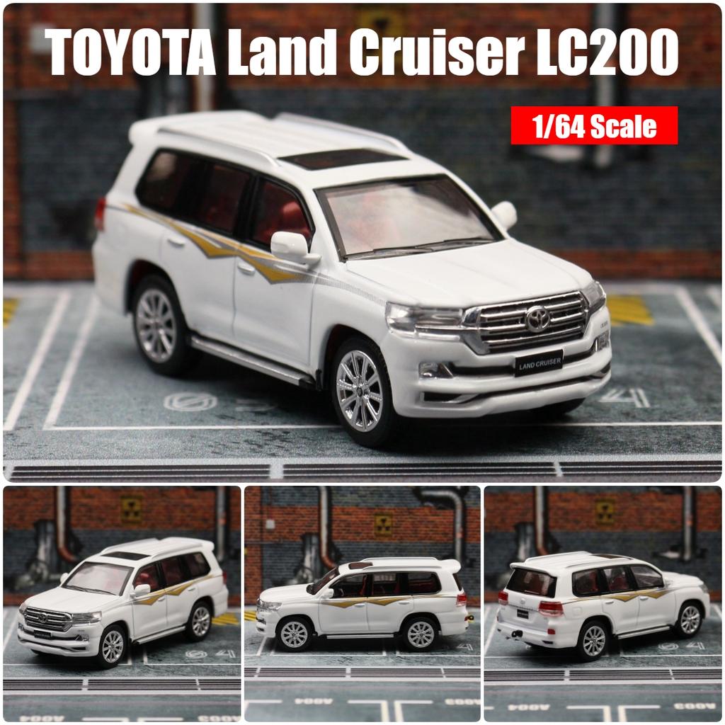 1/64 TOYOTA Land Cruiser LC200 Miniatyrmodell JKM 1/64 Premium SUV Leketøybil Kjøretøy Frie Hjul Støpt Legering Samling Gave