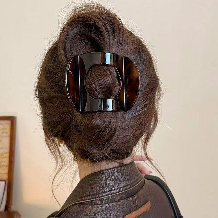 2025 Premium Sommer Große Krallenklemme für Hochsteckfrisur - High-End Hai Haaraccessoire