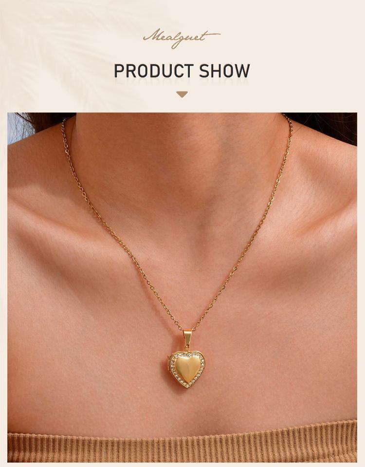 Cubic Zirconia Heart Locket Necklace for Women, Stainless Steel Openable Love Shape Pendant,18k Gold Plated Birthday Gifts