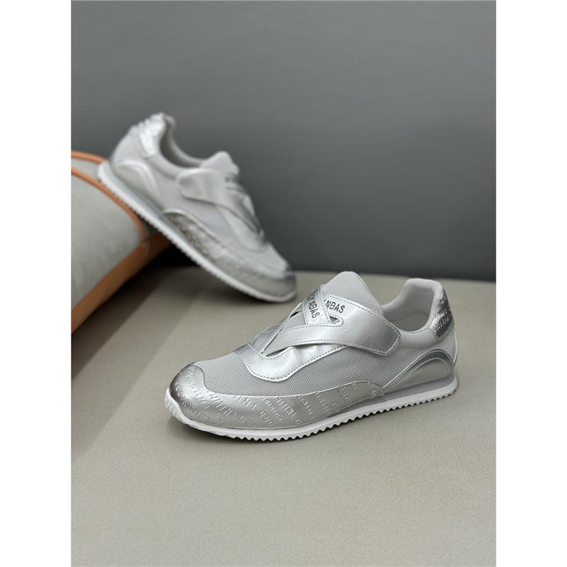 Neue bequeme Schuhe Sneaker atmungsaktiv und bequem dnh