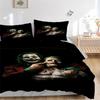 Tätowierter Joker hält einen anderen Mann Bettwäsche-Set Bettbezug Geschenk für Schlafzimmer, Enthält 1 Bezug und 2 Kissenbezüge, Ohne FüllungB392
