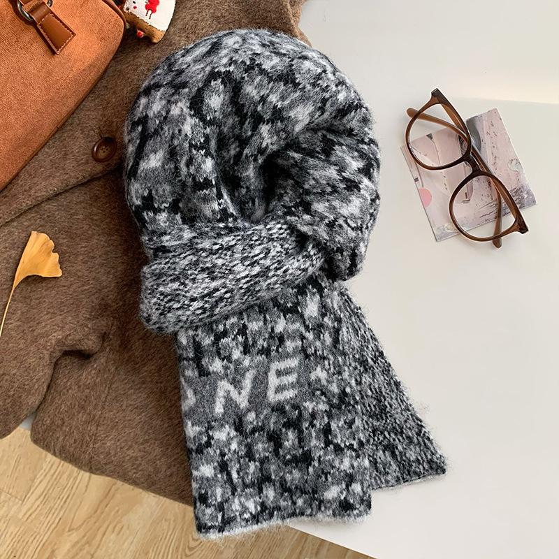 Leopard Print Scarf Women's Winter Autumn and Winter Atmosphere New Couple Scarf Warm and Thickened Korean Versatile