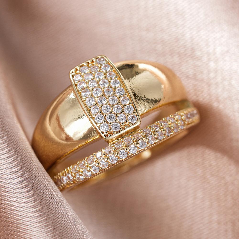 Huitan Geometric Design Women Ring Gold Color Noble Wedding Engagement Accessories Special Elegant Jewelry for Party with CZ