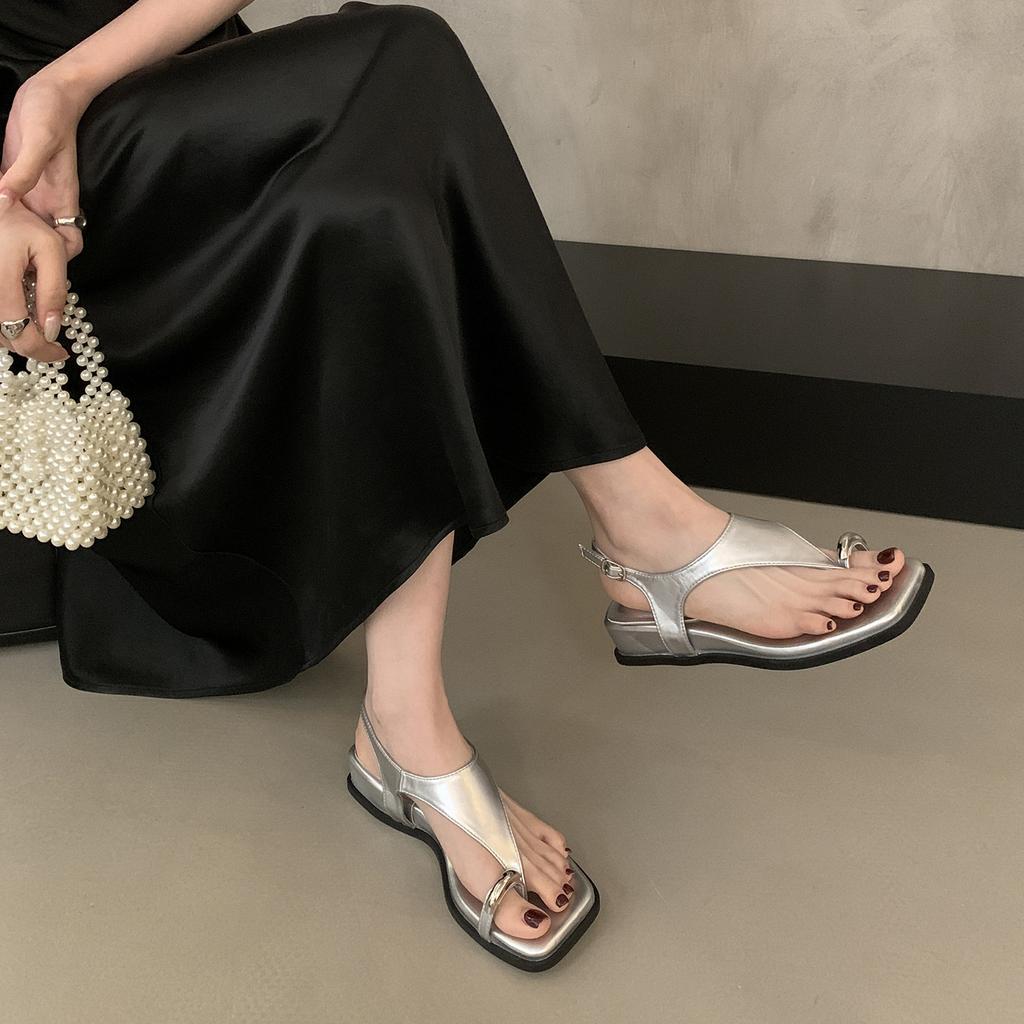 Pointed French niche Korean wedge heel strap open-toed sandals women's 2025 new summer fashion skirt Roman shoes