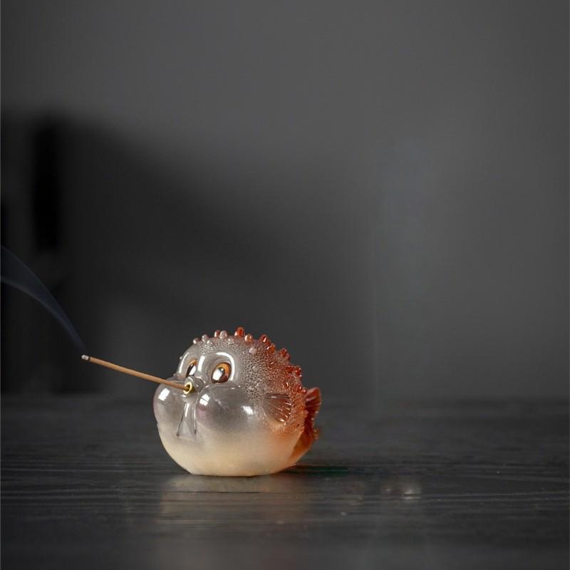 

Color-Changing Resin Bubble Fish Incense Burner – Cute Indoor Incense Holder for Tea Rooms Standard