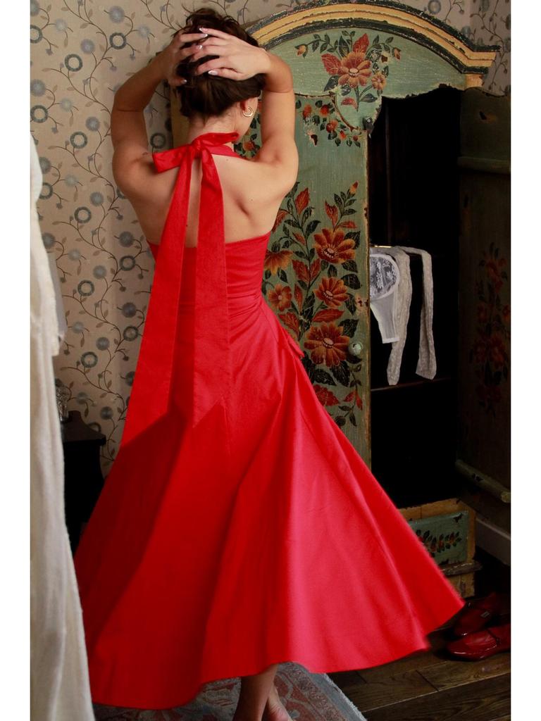 Elegant Retro Red Tie Halter Mid-Length Dress