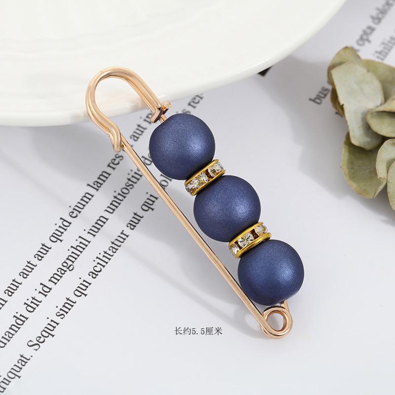 Women New Skirt Waist Artifact Waist Pin Cute Imitation Pearl Rhinestone Brooch Anti-lighting Pin Jewelry H1379