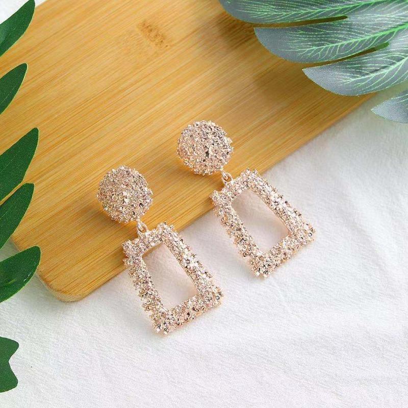 Geometric Exaggerated Trapezoidal Alloy Earrings Retro Relief Electroplated Earrings Creative Fashion Women's Jewelry Earring