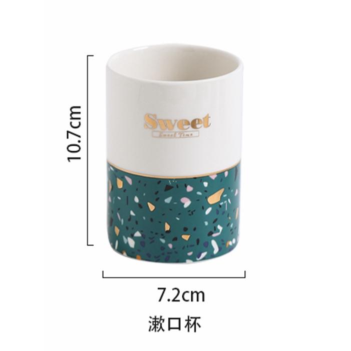 

Набор керамических чашек для ванной комнаты, набор из 4 предметов для ванной, чашечка для умывания, флакон для лосьона, флакон для ароматерапии с туалетными принадлежностями для дома