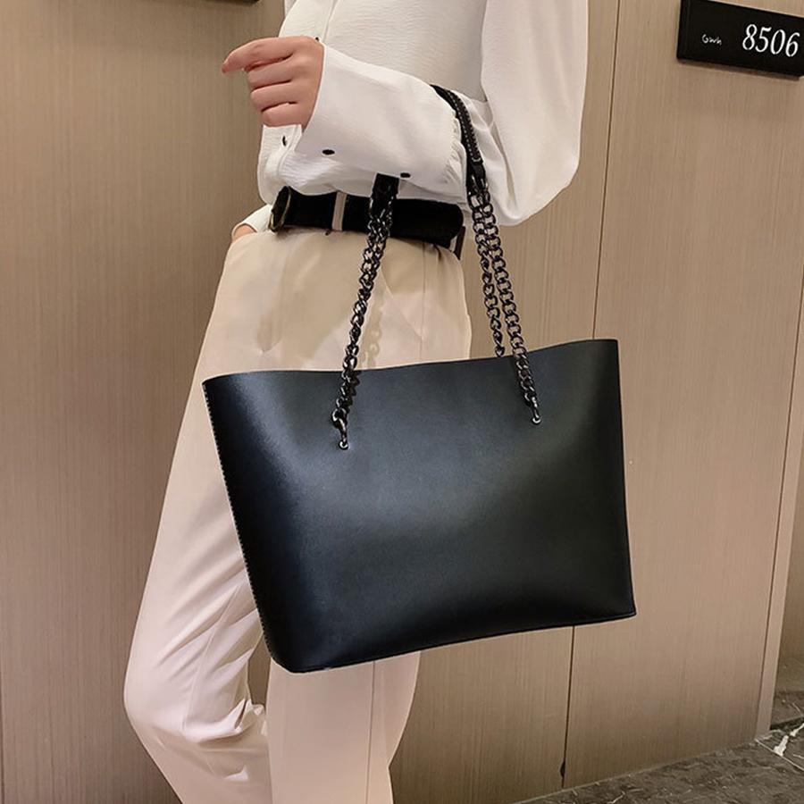 Black Fashi Shoulder Bag Large Capacity Brand Tote Bag PU Leather Luxury Design Tote Bag Commuter Wedding Party Chain Handbags