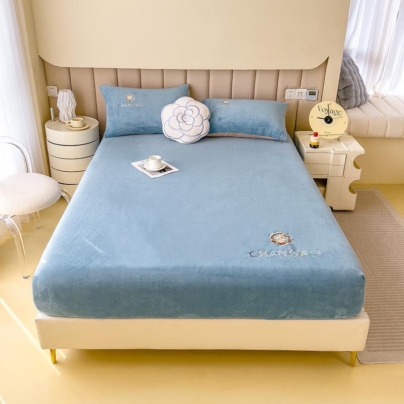 

Осенне-зимняя теплая и утолщенная простыня из молочного бархата с вышивкой, приятное для кожи матовое покрывало Simmons для беременных и младенцев 90cm*200cm