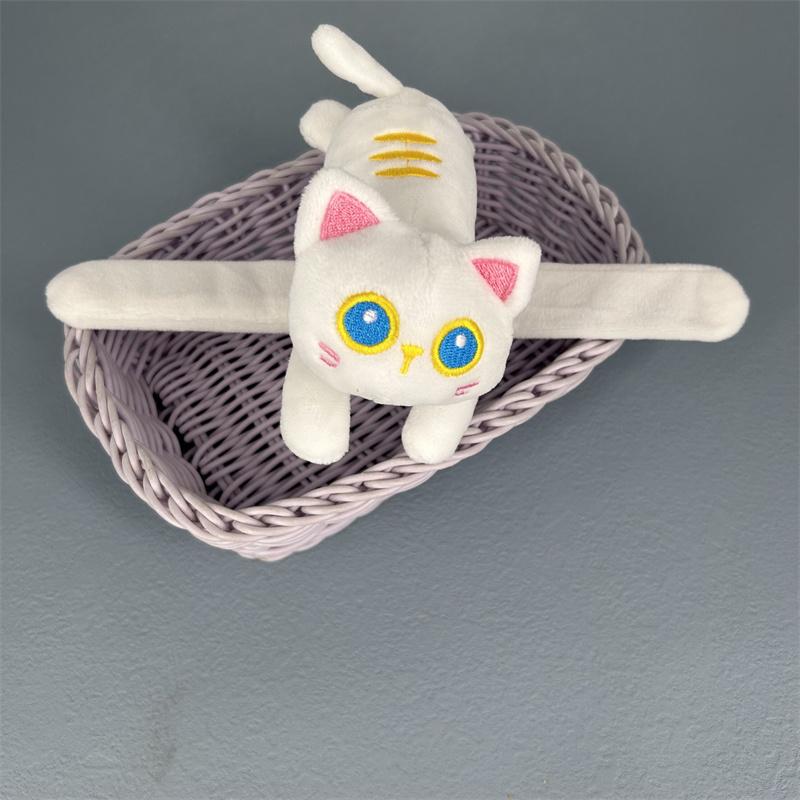 Joli Chat 4 Couleurs - 14cm Animal Claquer Snap Enrouler Bracelet de Poignet Bracelet Peluche Animal en Peluche Anneau de Main Bracelet Jouet Poupée